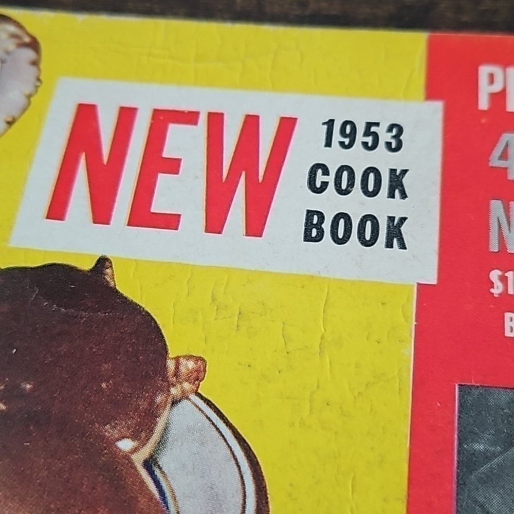 Vintage Pillsbury Cookbook! 1953 - Picture 3 of 6